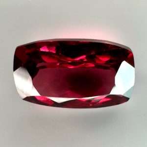 Malawi Garnet 4.10 ct / 11,8x6 mm - Jamel Gems