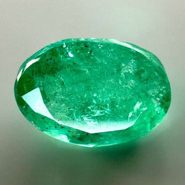 Rare emerald 0.86 ct / 6,8×5,3 mm - Jamel Gems