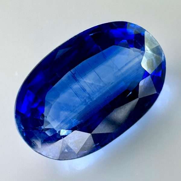 Buy Kyanite 3.34 ct - Online gemstones shop - Jamel Gems