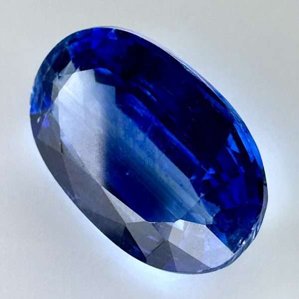 Buy Kyanite 3.34 ct - Online gemstones shop - Jamel Gems