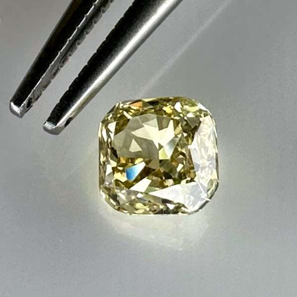 Buy Yellow Diamond - 100% Natural Fancy Diamond (Untreated)