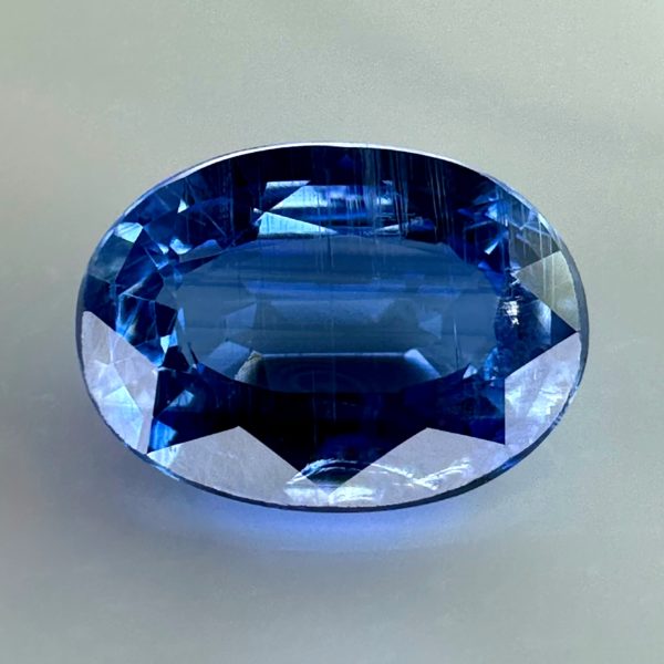 Buy kyanite 2.33 ct - Natural Gemstones - Faceted Kyanite