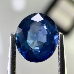 Natural Blue Sapphire 0.85 ct from Kanchanaburi – Perfect for Exquisite Jewelry Designs