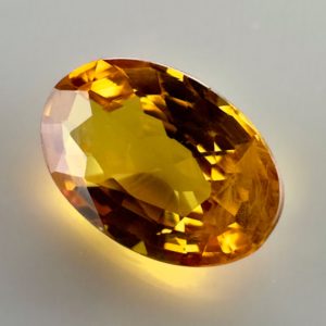 Songea Orange Sapphire 0.77 Carat - Gemstone for Luxury Jewelry