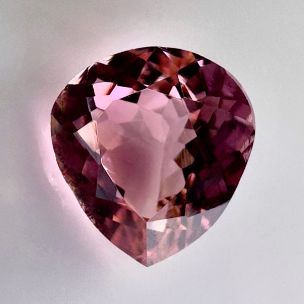 Gorgeous Pink Tourmaline 0.77 ct – Bright Color and Brilliance for Precious Jewelry