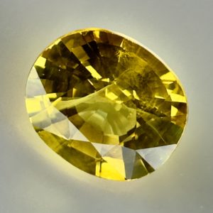 Genuine Yellow Sapphire 1.02 ct - Faceted Luxury Stone