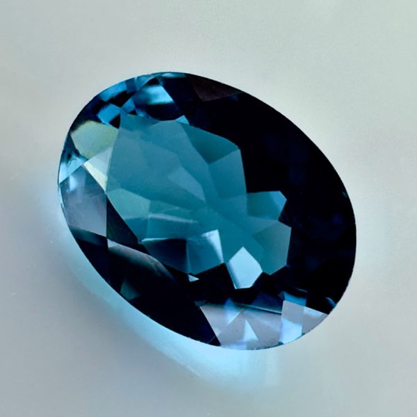 Natural London Blue Topaz, rare and hard to obtain, with a deep London blue hue, bright luster and excellent clarity, ideal for spectacular jewelry and fine jewelry pieces.