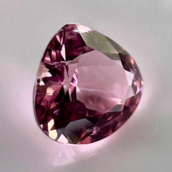 Natural Pink Tourmaline 0.68 ct – For Sublime Jewelry or Collection